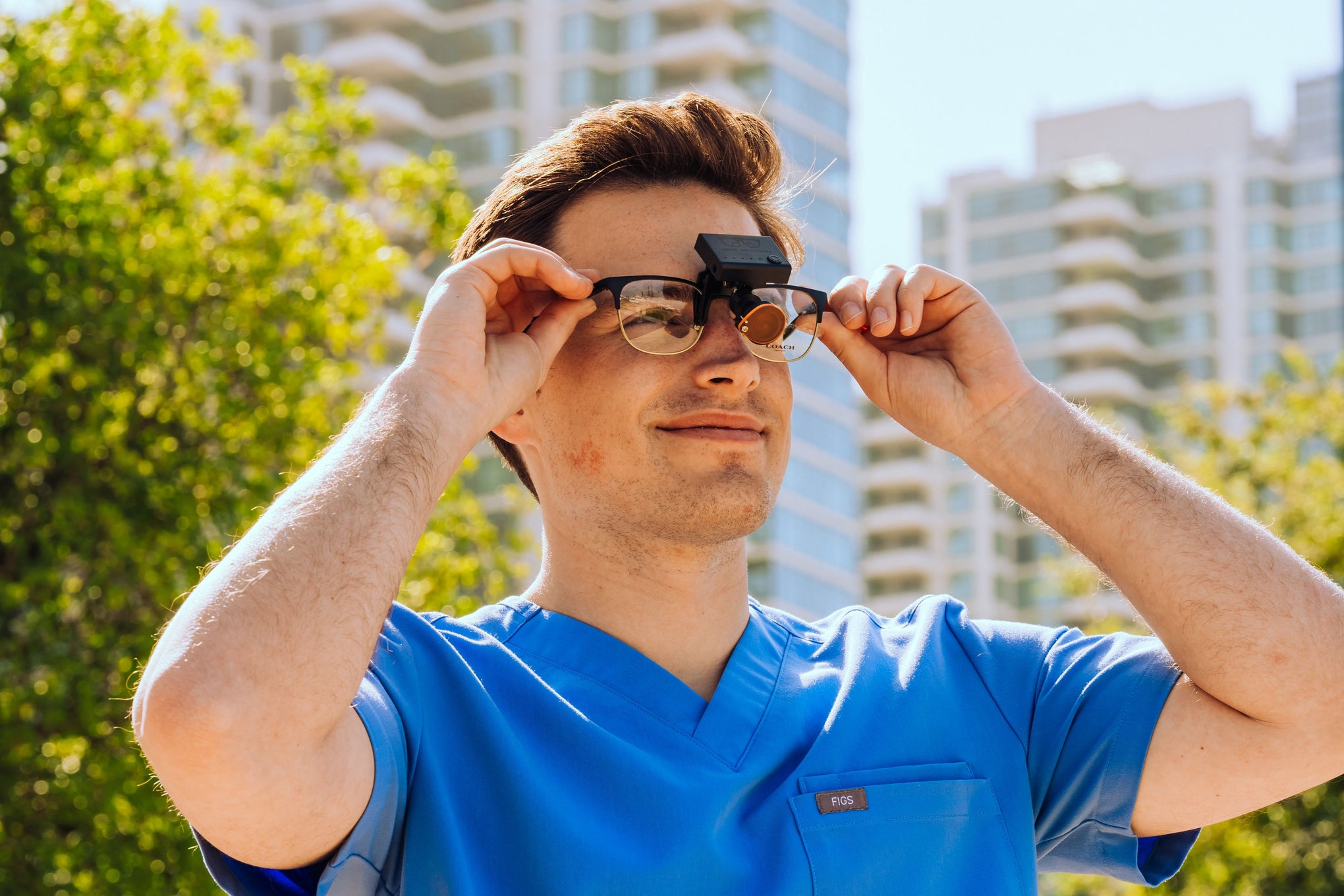 Light Solutions Company Affordable dental loupe light for assistant